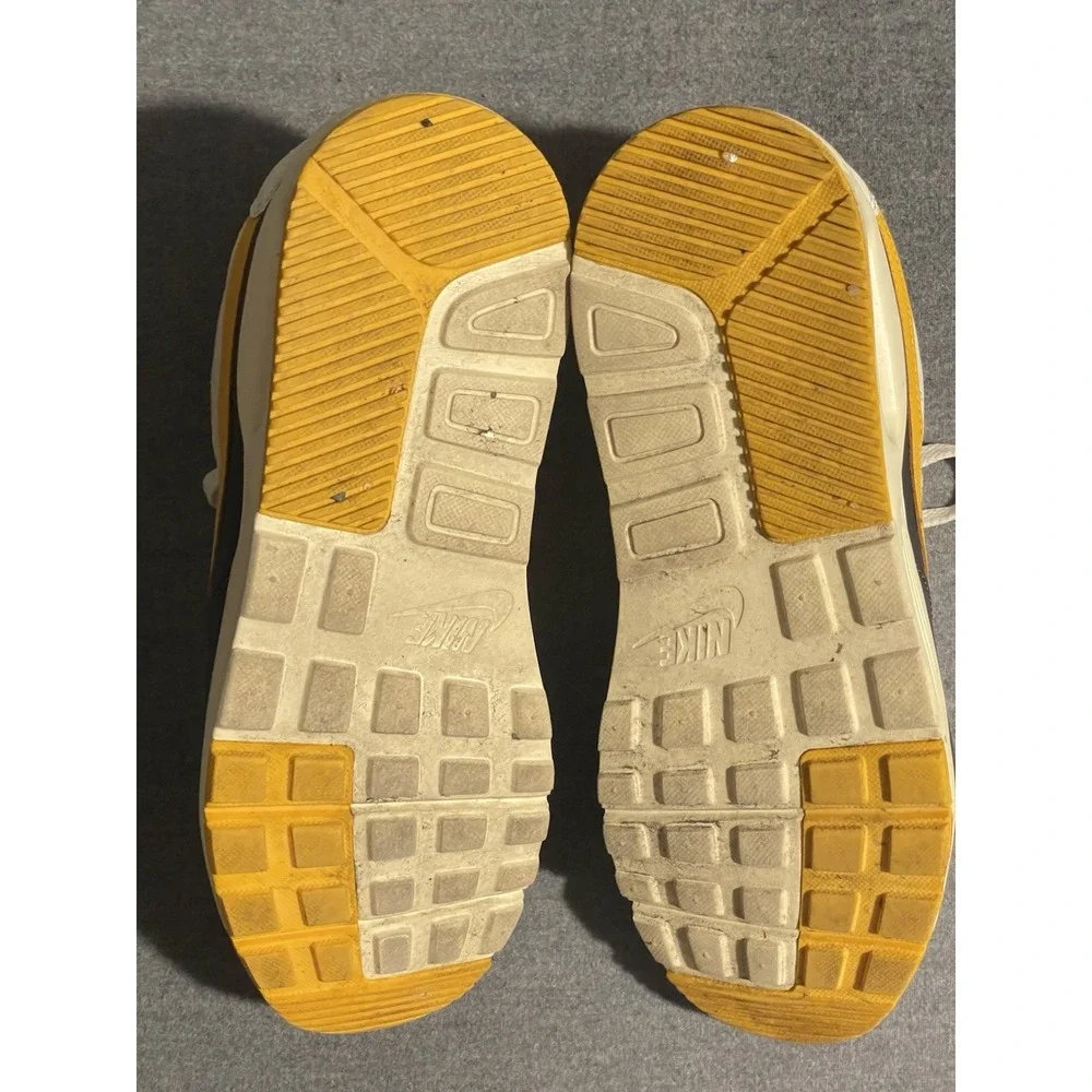 Nike Air Max SC White Black Yellow Running Shoes Men's Size 9 Sneakers